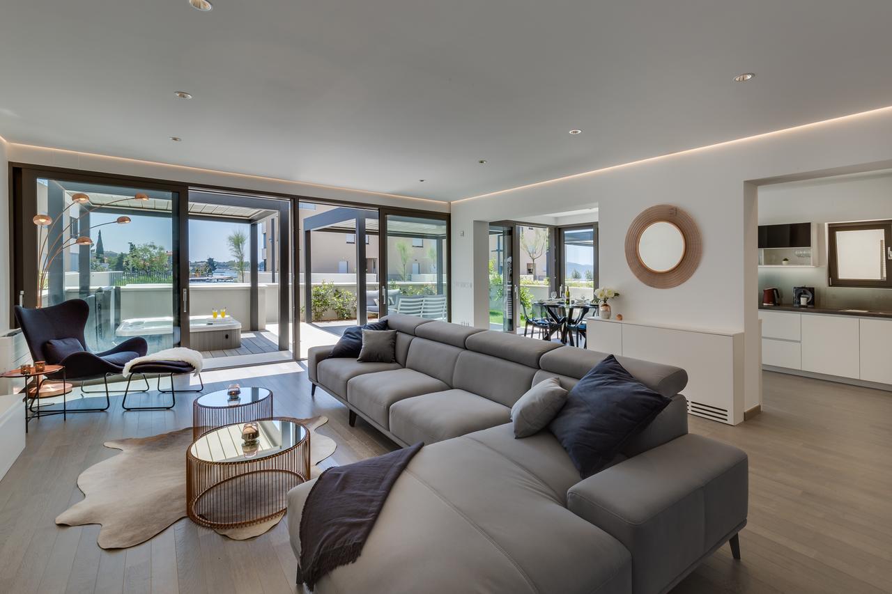 Shell Luxury Residences With Pool And Whirlpool Задар Екстериор снимка