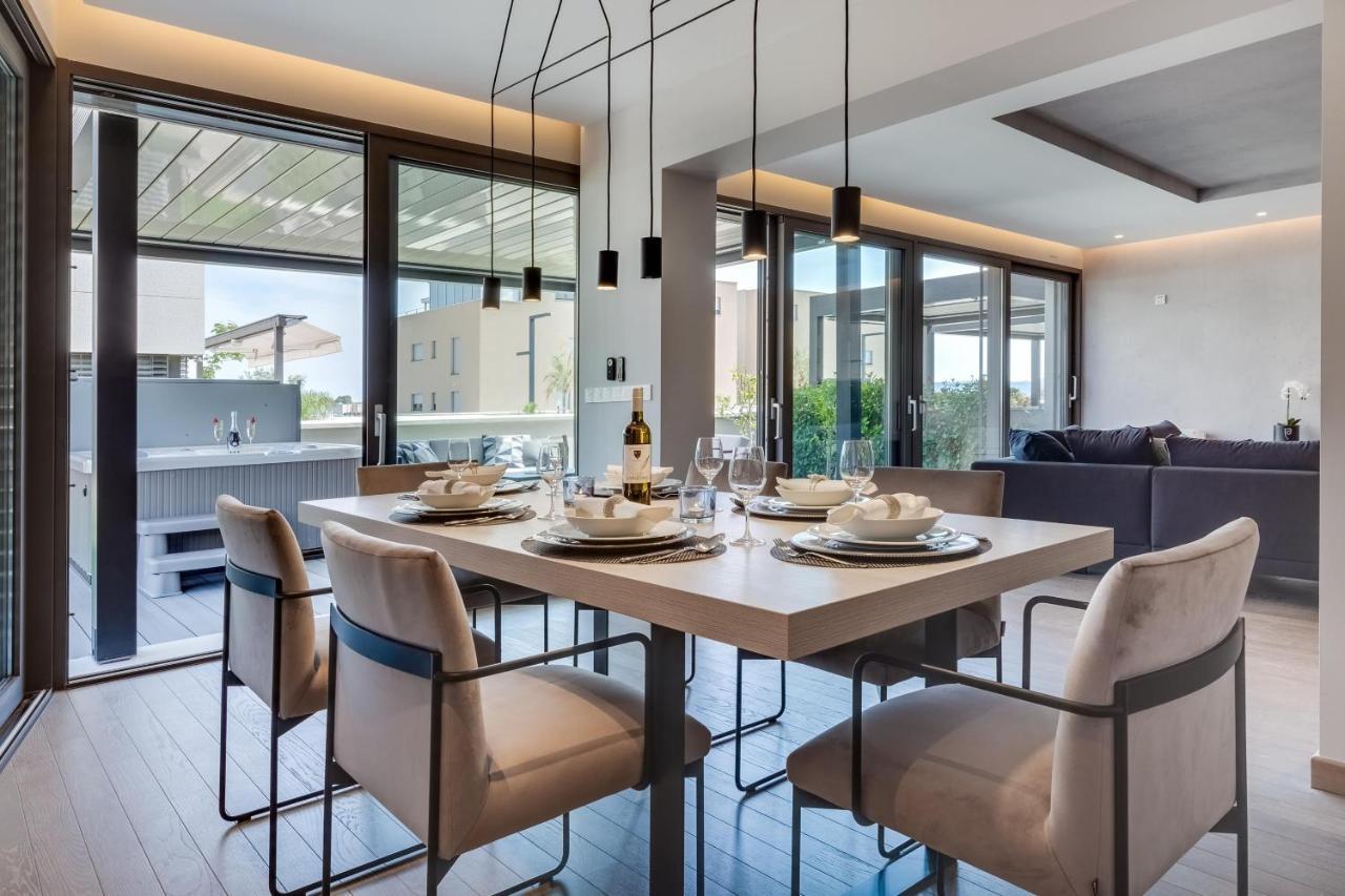 Shell Luxury Residences With Pool And Whirlpool Задар Екстериор снимка